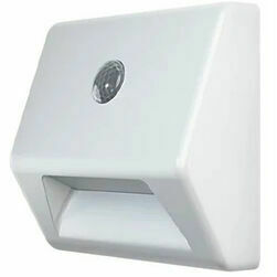 led-naktslampina-ar-sensoru-nightlux-stair